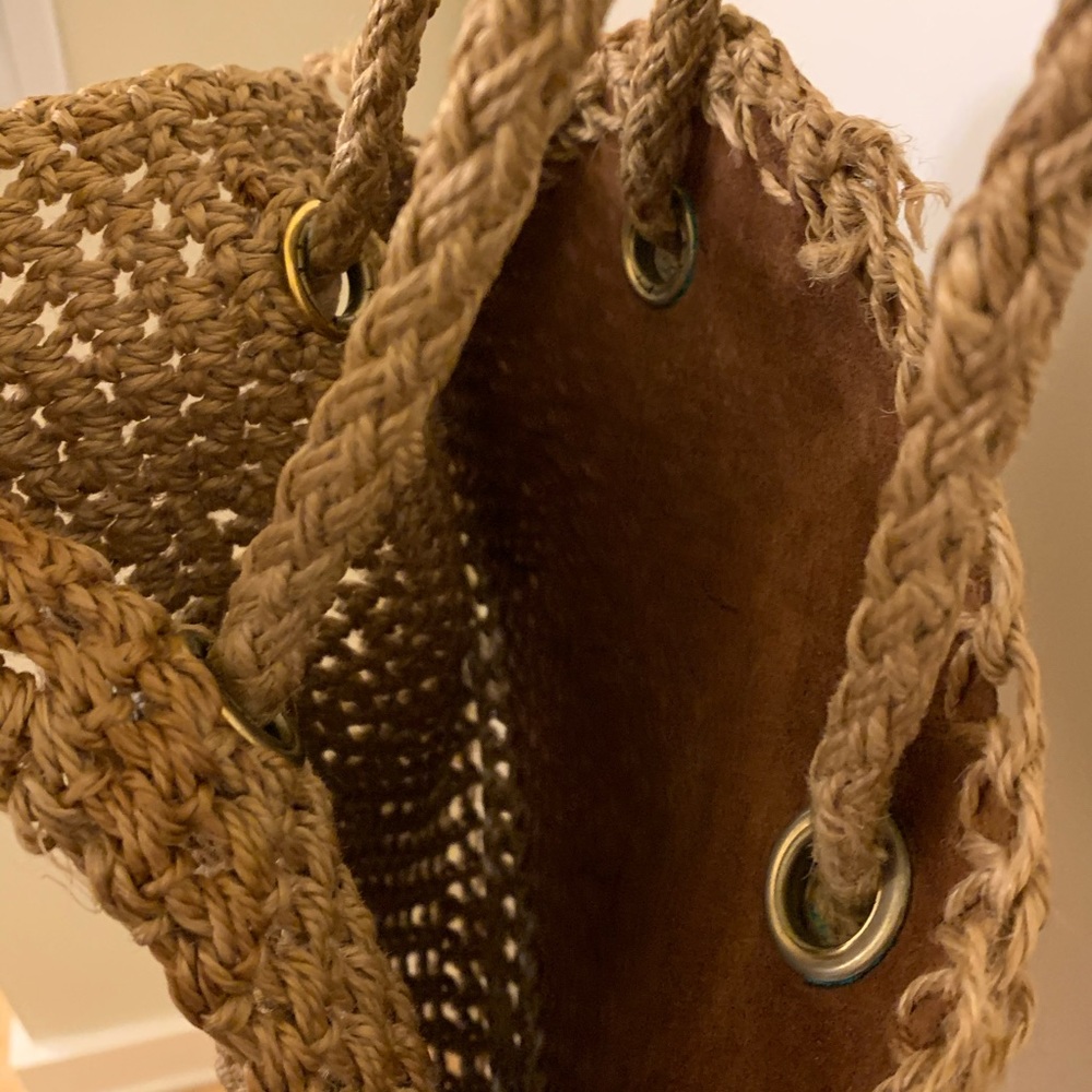 SOLD 🖤VINTAGE 〰️ 70’s CROCHET CIRCLE BAG - Picture 6 of 6